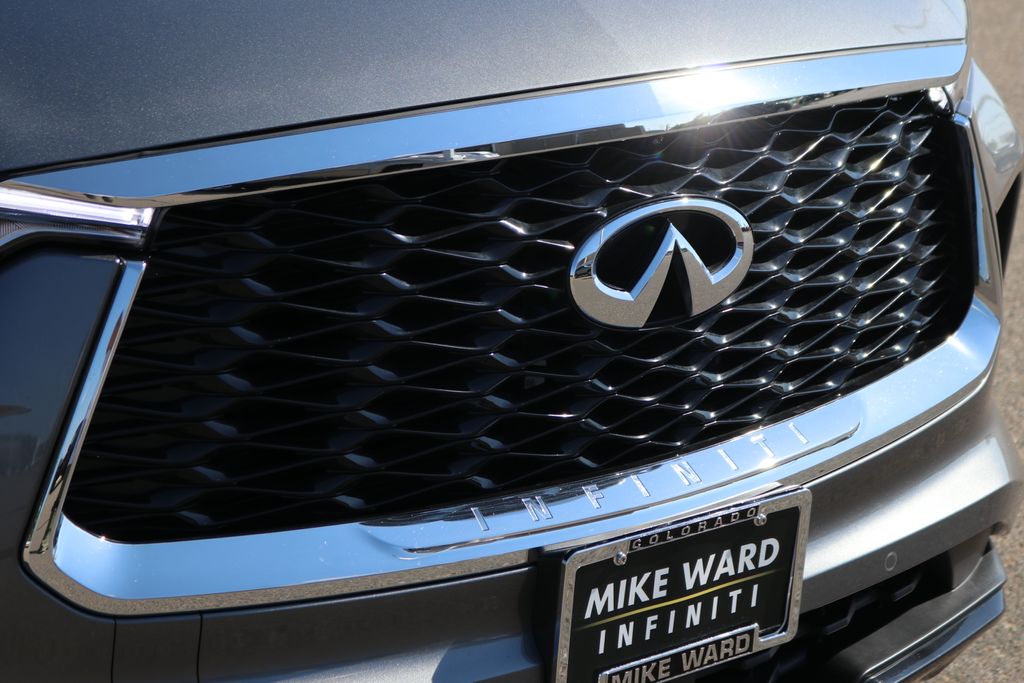 2025 Infiniti QX60 Luxe photo 9