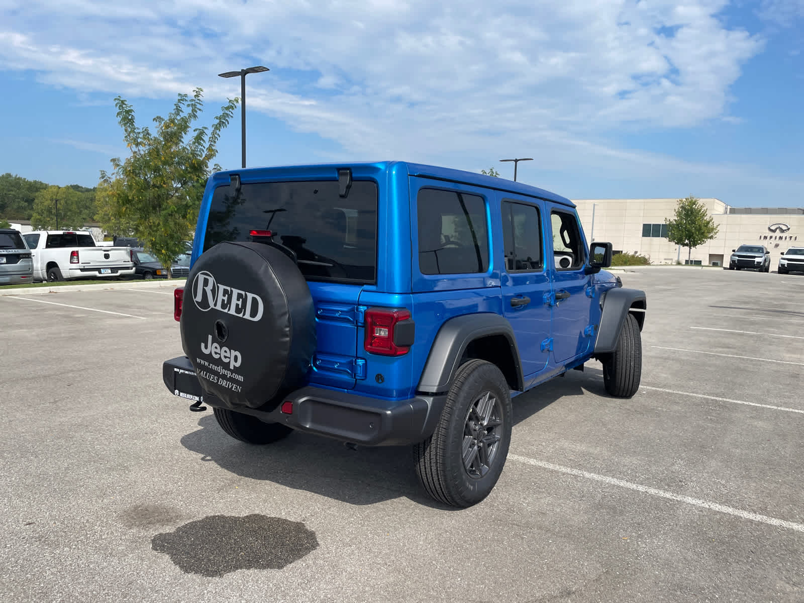 2025 Jeep Wrangler Sport S photo 9
