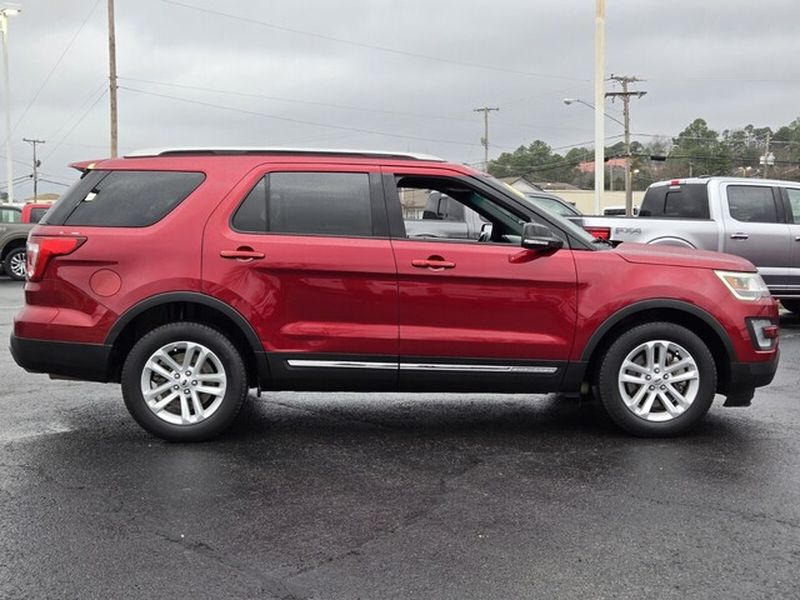 Certified 2017 Ford Explorer XLT with VIN 1FM5K7DH3HGA84564 for sale in Hot Springs, AR