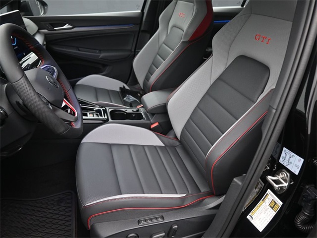 2025 Volkswagen Golf GTI SE photo 2