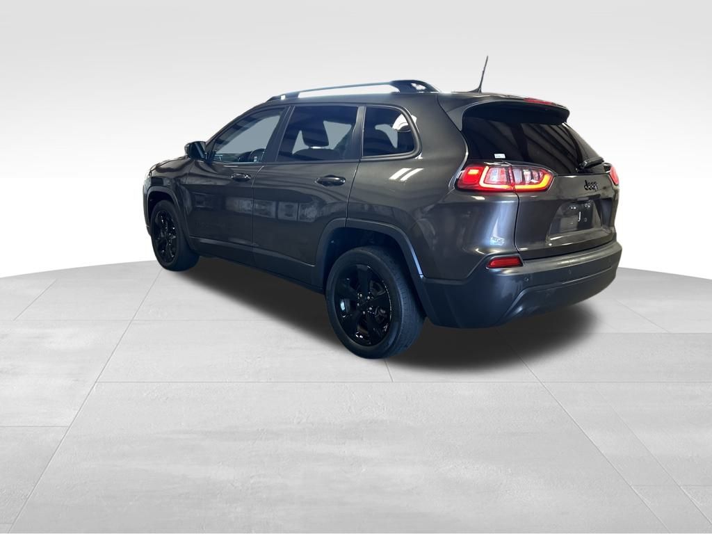2020 Jeep Cherokee Altitude photo 2
