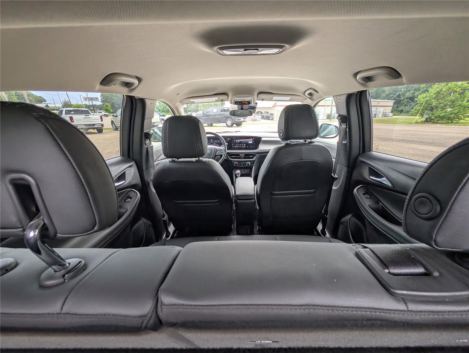 2024 Buick Encore GX Sport Touring photo 30