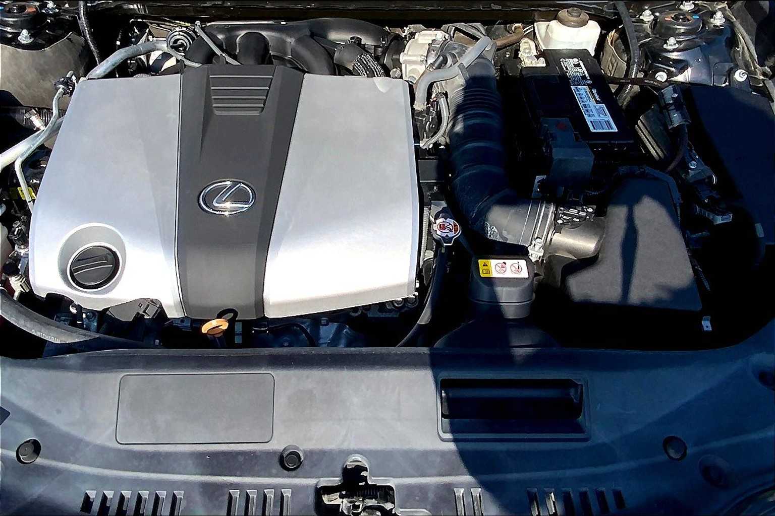 2019 Lexus ES Luxury photo 29