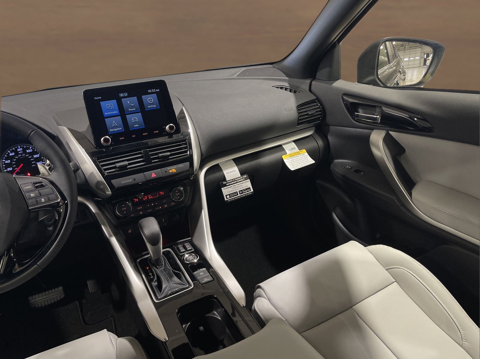 2025 Mitsubishi Eclipse Cross SEL photo 18