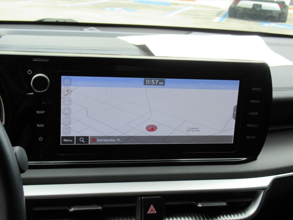 2022 Kia K5 GT-Line photo 22