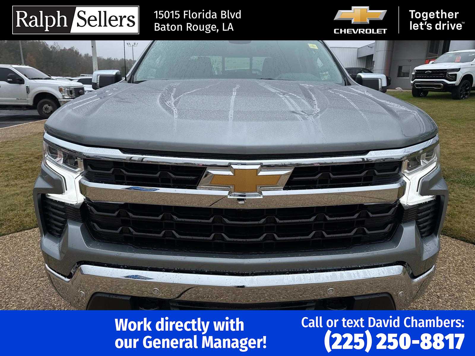 2025 Chevrolet Silverado 1500 LT photo 2