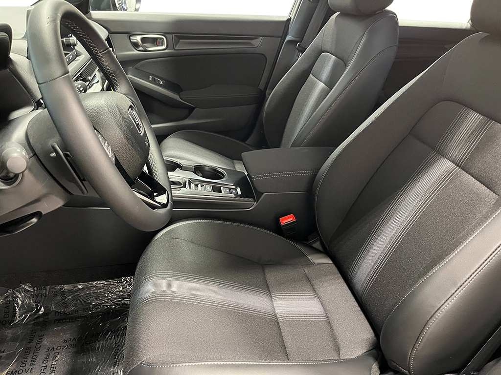 2026 Honda Civic Sport photo 11