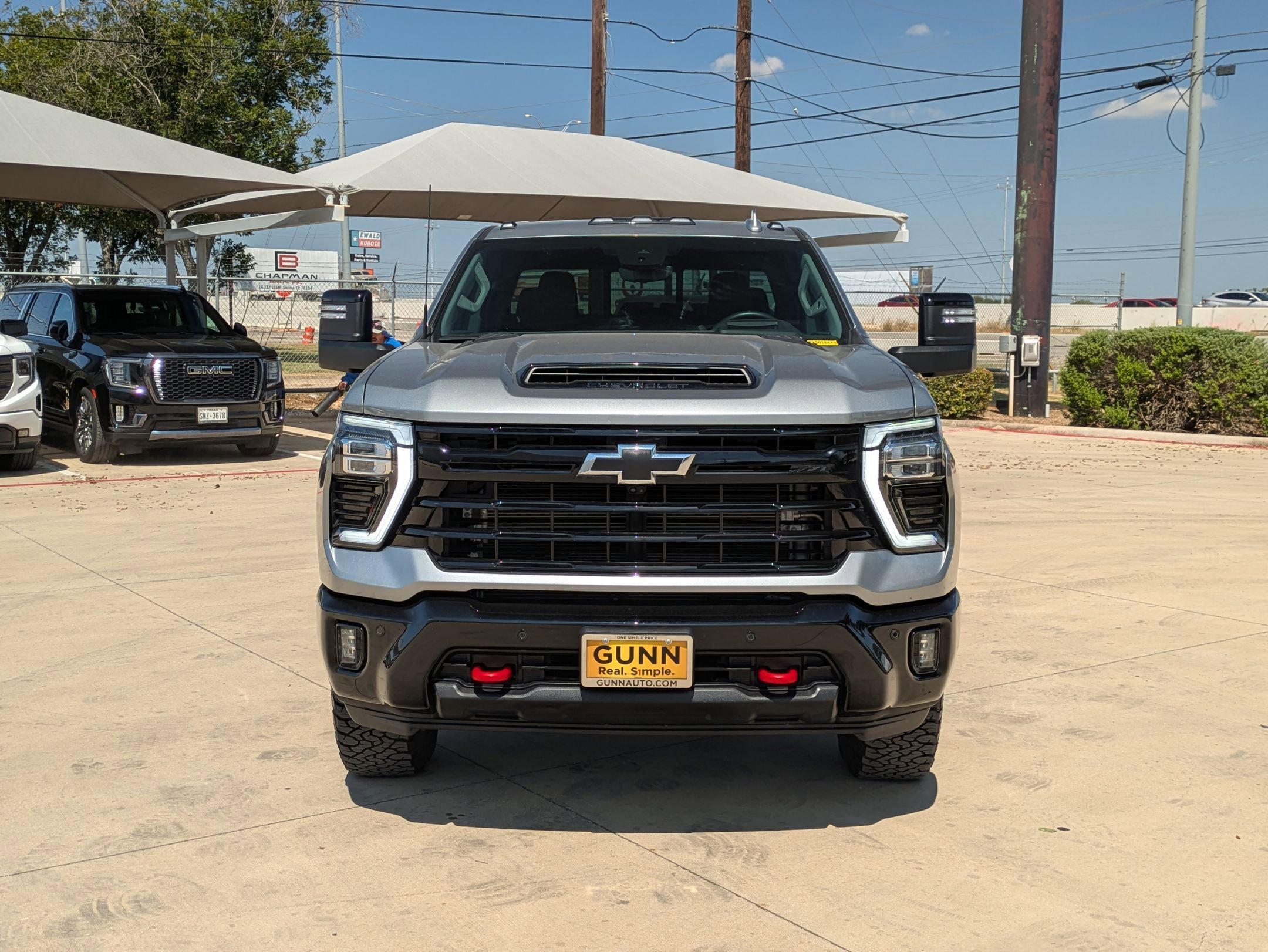 2025 Chevrolet Silverado 2500HD LTZ photo 8