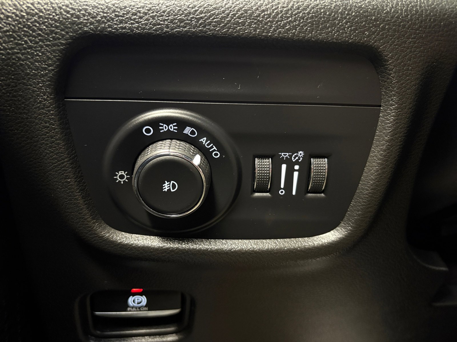 2023 Jeep Grand Cherokee Limited photo 19