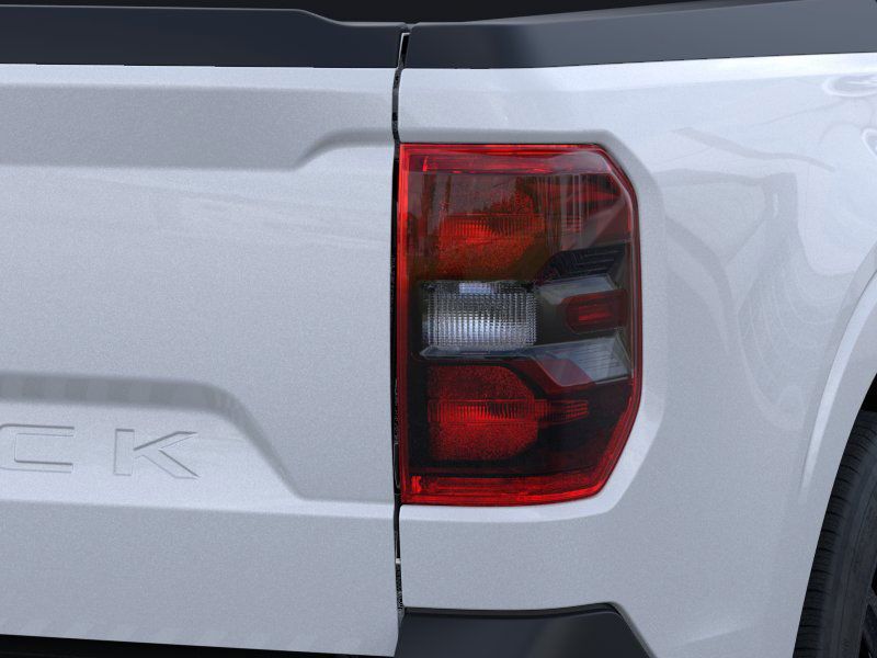 2025 Ford Maverick XLT photo 17