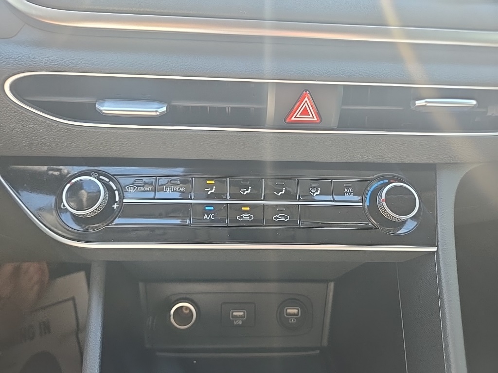2020 Hyundai Sonata SE photo 16
