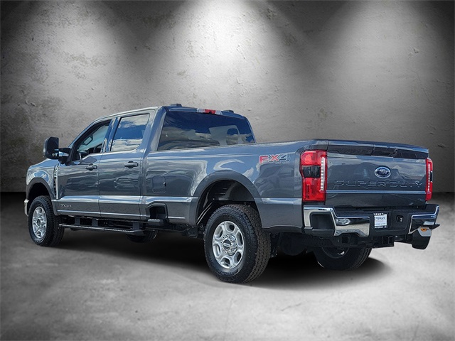 2026 Ford F-250 XLT photo 4