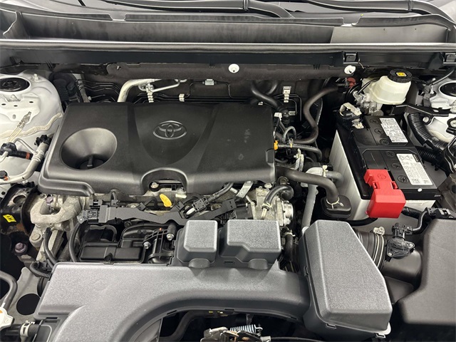 2022 Toyota RAV4 XLE photo 27