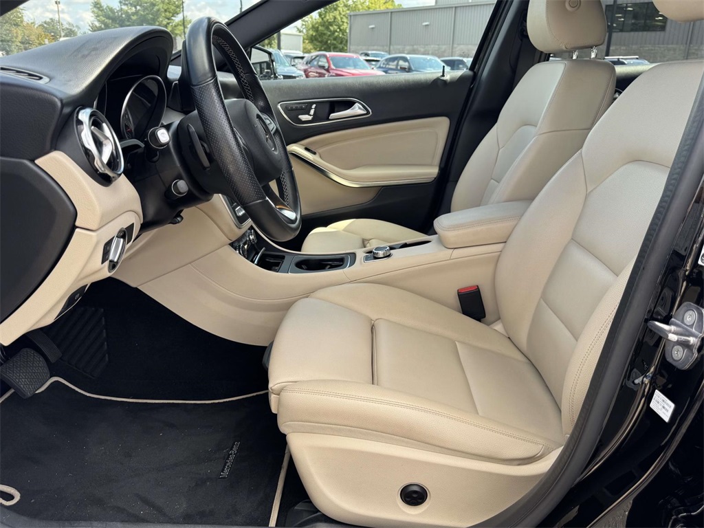 2020 Mercedes Benz GLA 250 4MATIC photo 13