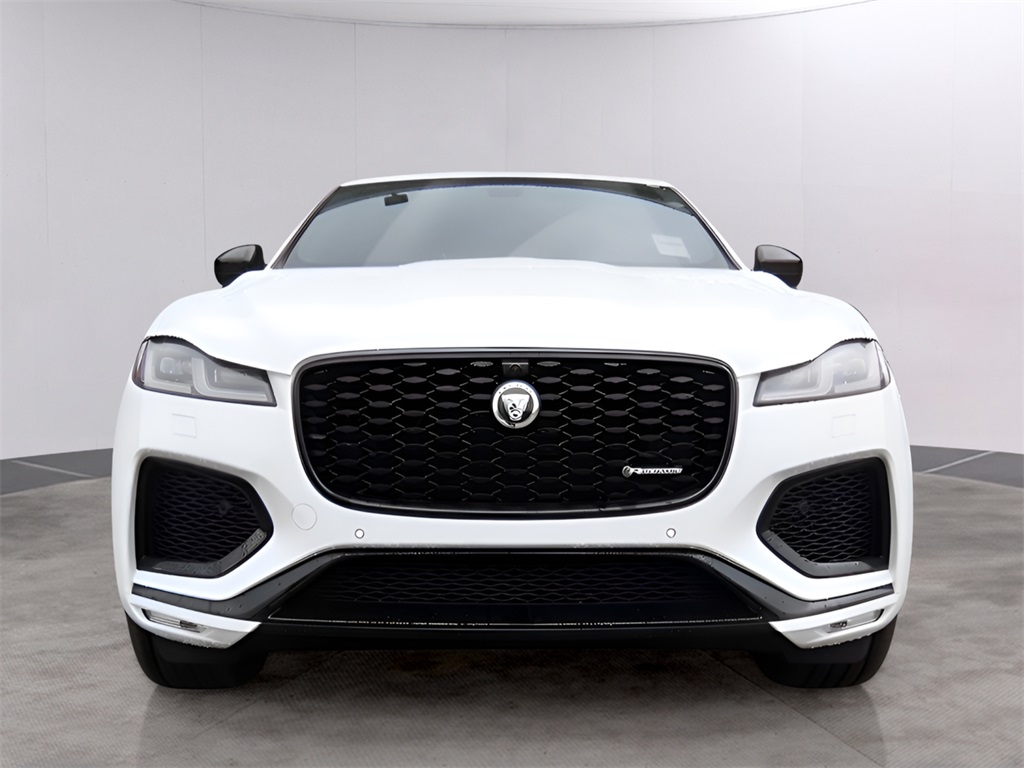 2025 Jaguar F-PACE P400 R-Dynamic S photo 3