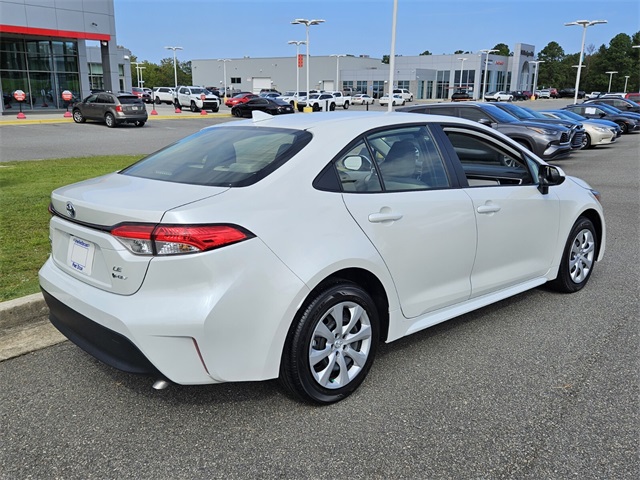 2025 Toyota Corolla Hybrid LE photo 11