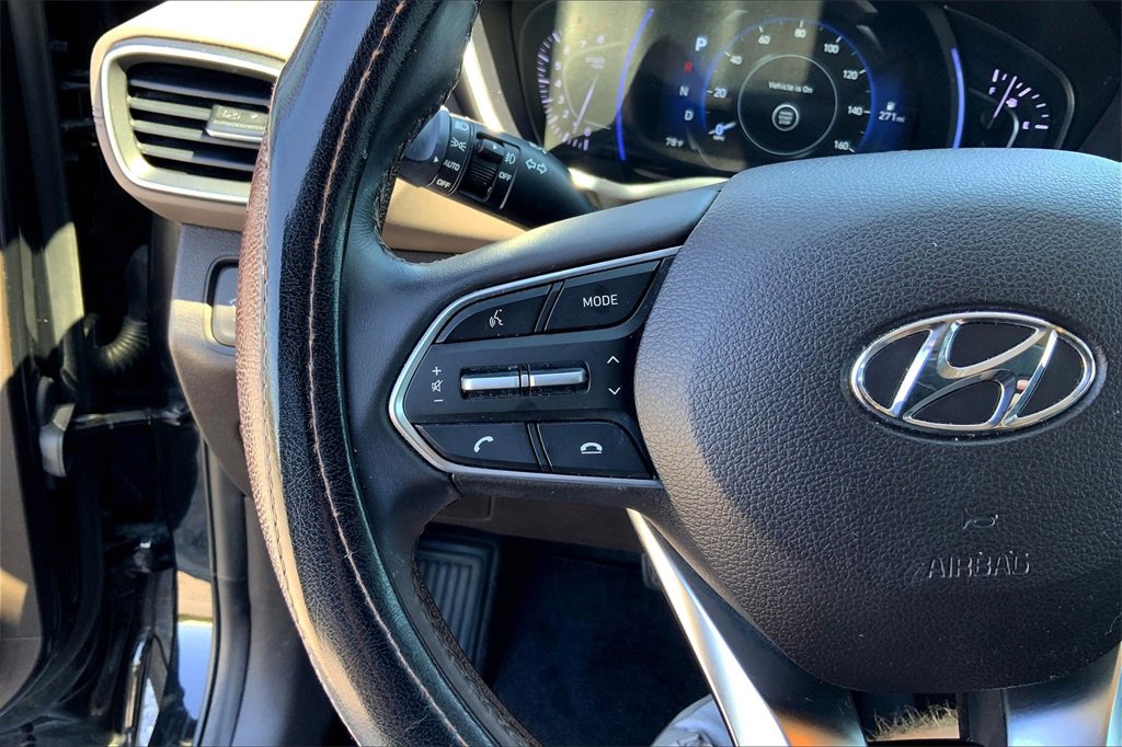2020 Hyundai Santa Fe SEL photo 16