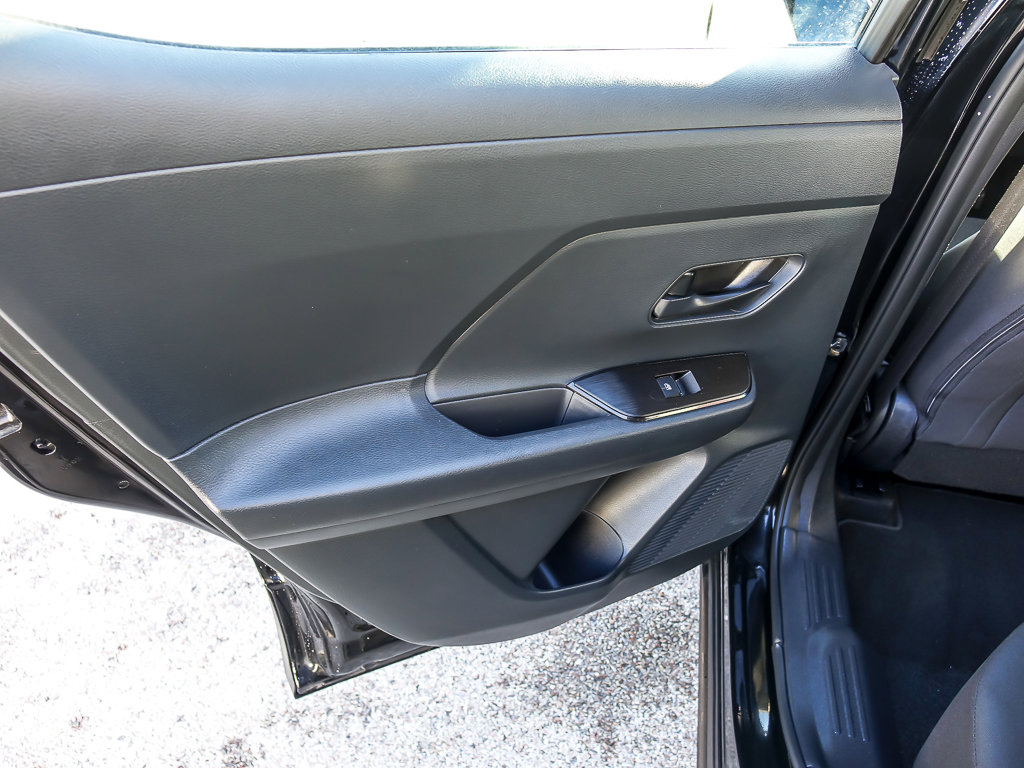 2025 NISSAN KICKS MPV - Image 15