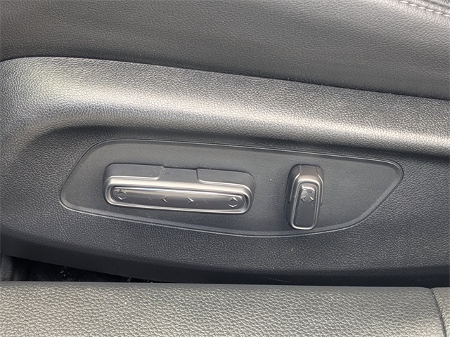 2024 Honda Civic Touring photo 19