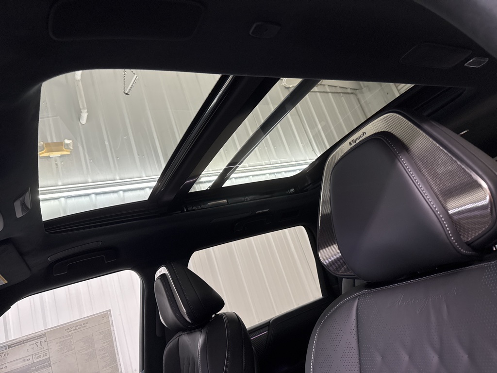2026 Infiniti QX80 photo 13