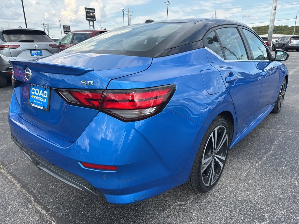 2022 Nissan Sentra SR photo 3