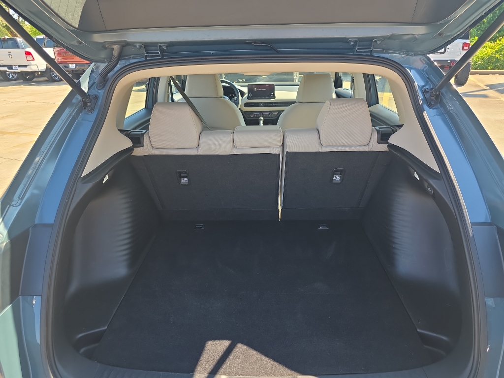 2023 Honda HR-V LX photo 9