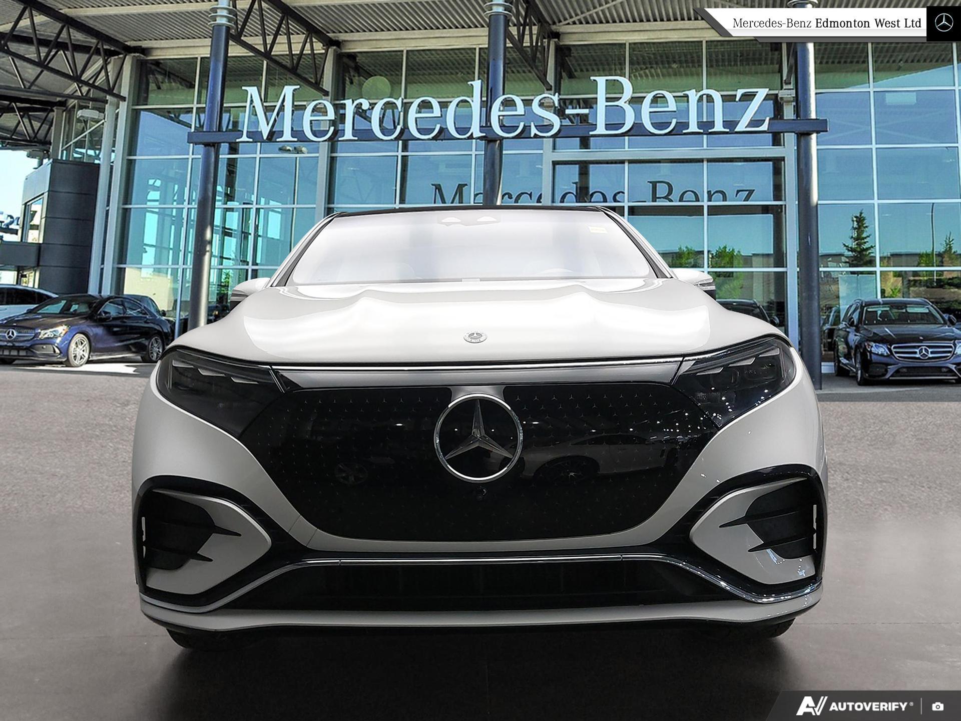 2023 Mercedes Benz EQS SUV 580 4MATIC photo 2