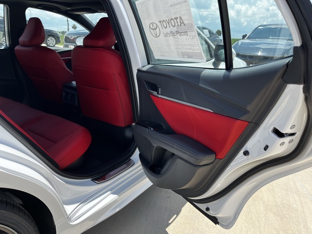 2025 Toyota Camry XSE photo 18