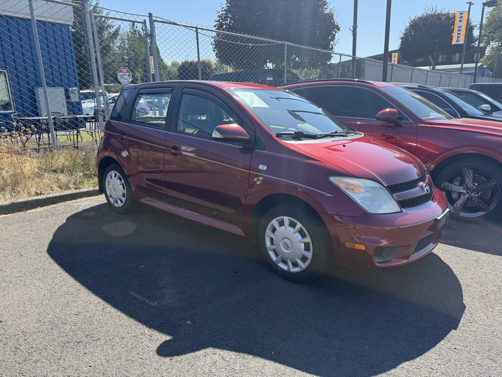 2006 Scion xA Base photo 3
