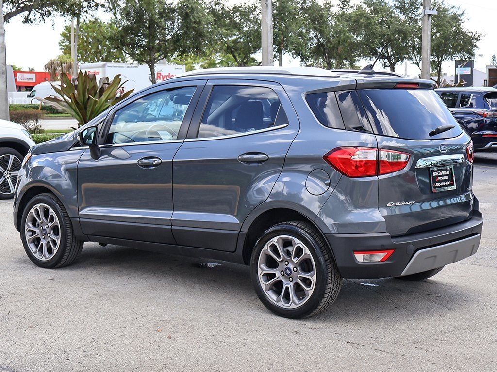 2021 Ford EcoSport Titanium photo 2