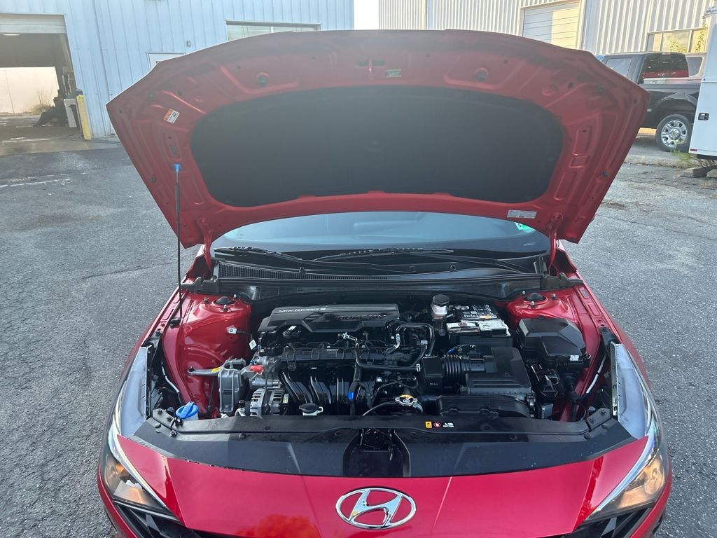 2022 Hyundai Elantra SEL Convenience photo 10