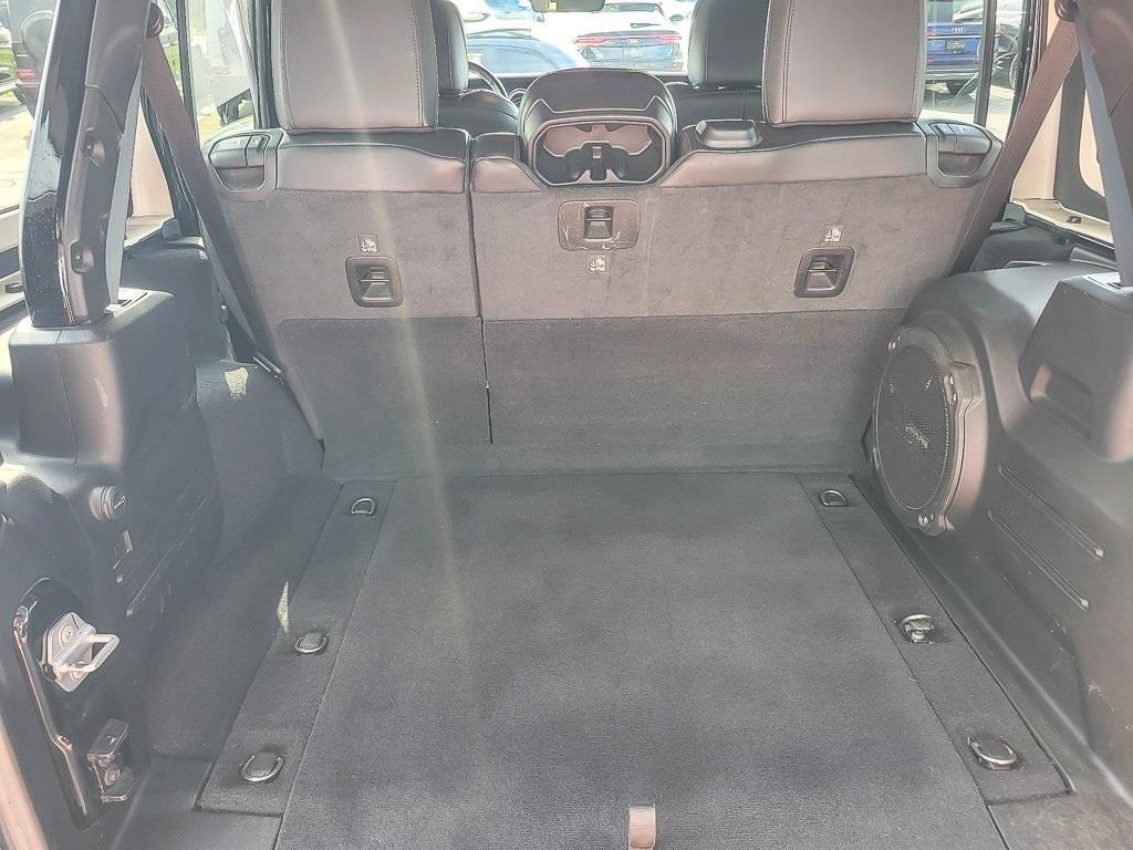 2021 JEEP WRANGLER - Image 17
