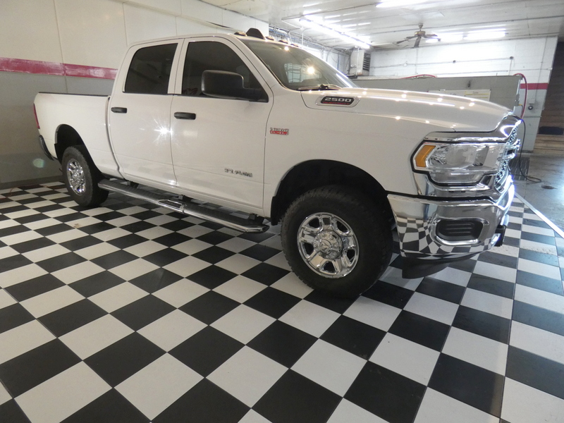 2020 Ram 2500 Tradesman photo 2