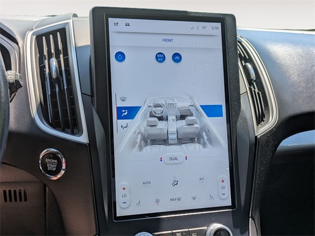 2023 Ford Edge SEL photo 17