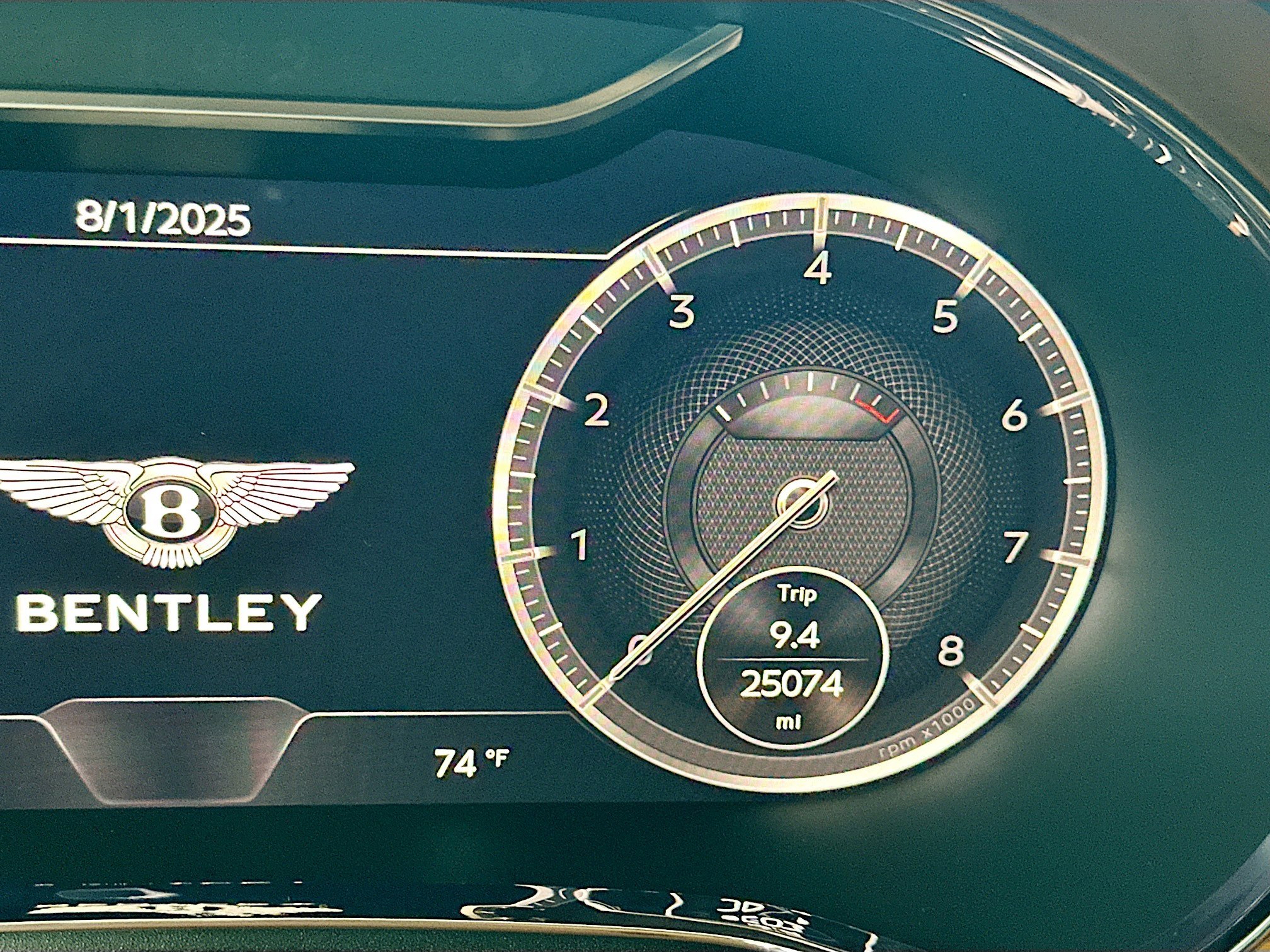 2022 Bentley Continental GT V8 photo 11