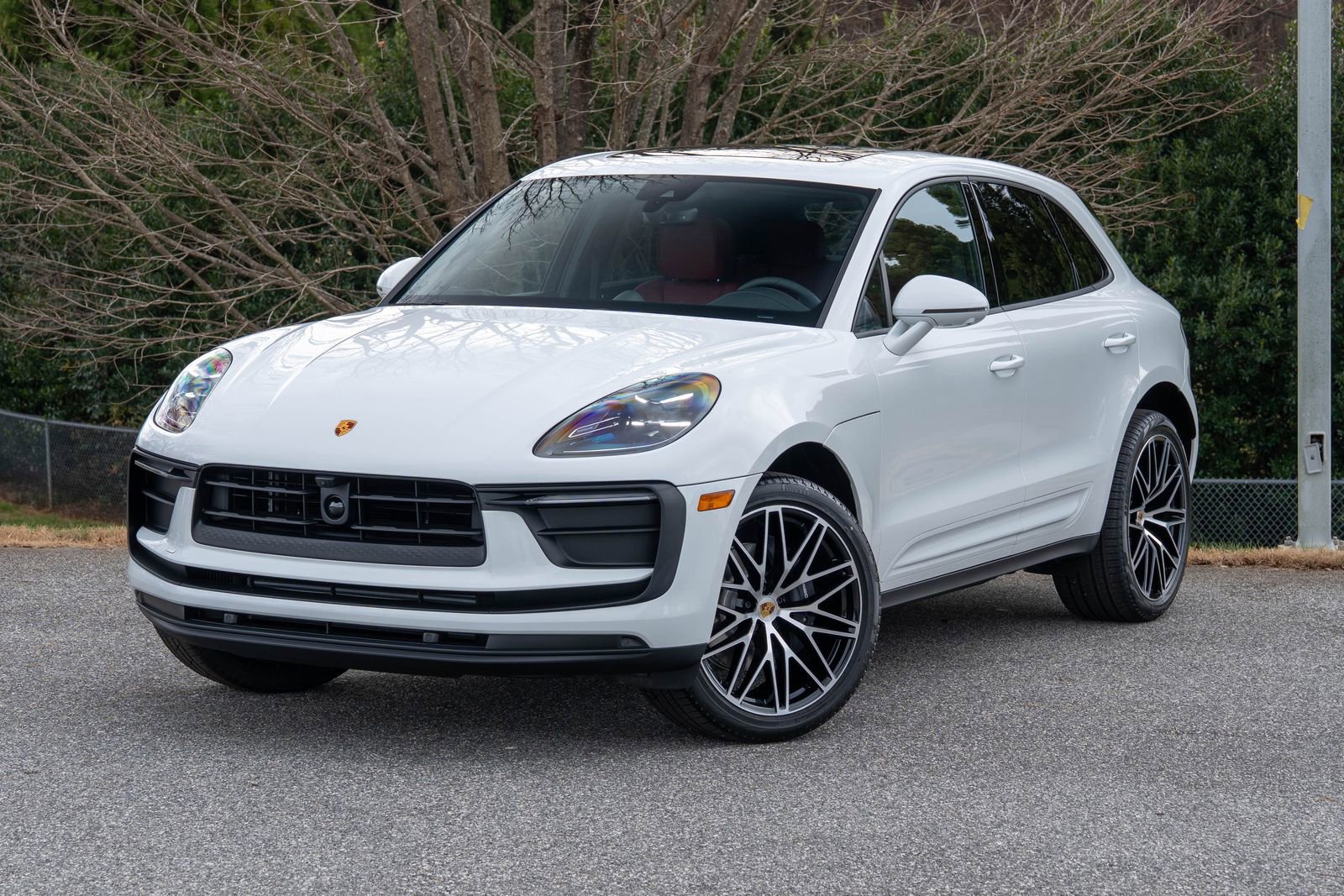 2026 Porsche Macan Base