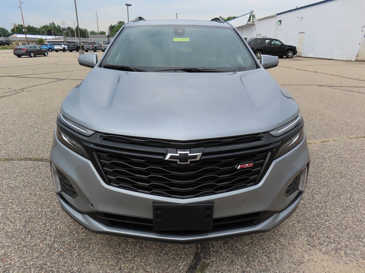2024 Chevrolet Equinox RS photo 2