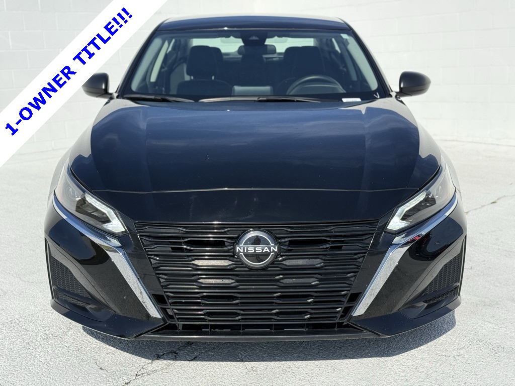 2024 Nissan Altima 2.5 SV photo 2