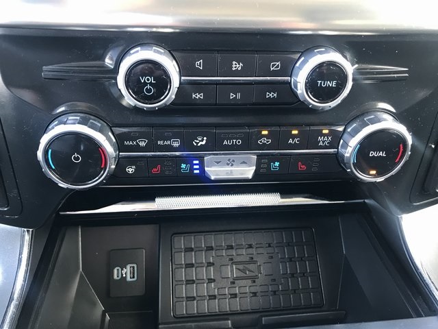 2023 Ford F-150 Lariat photo 14