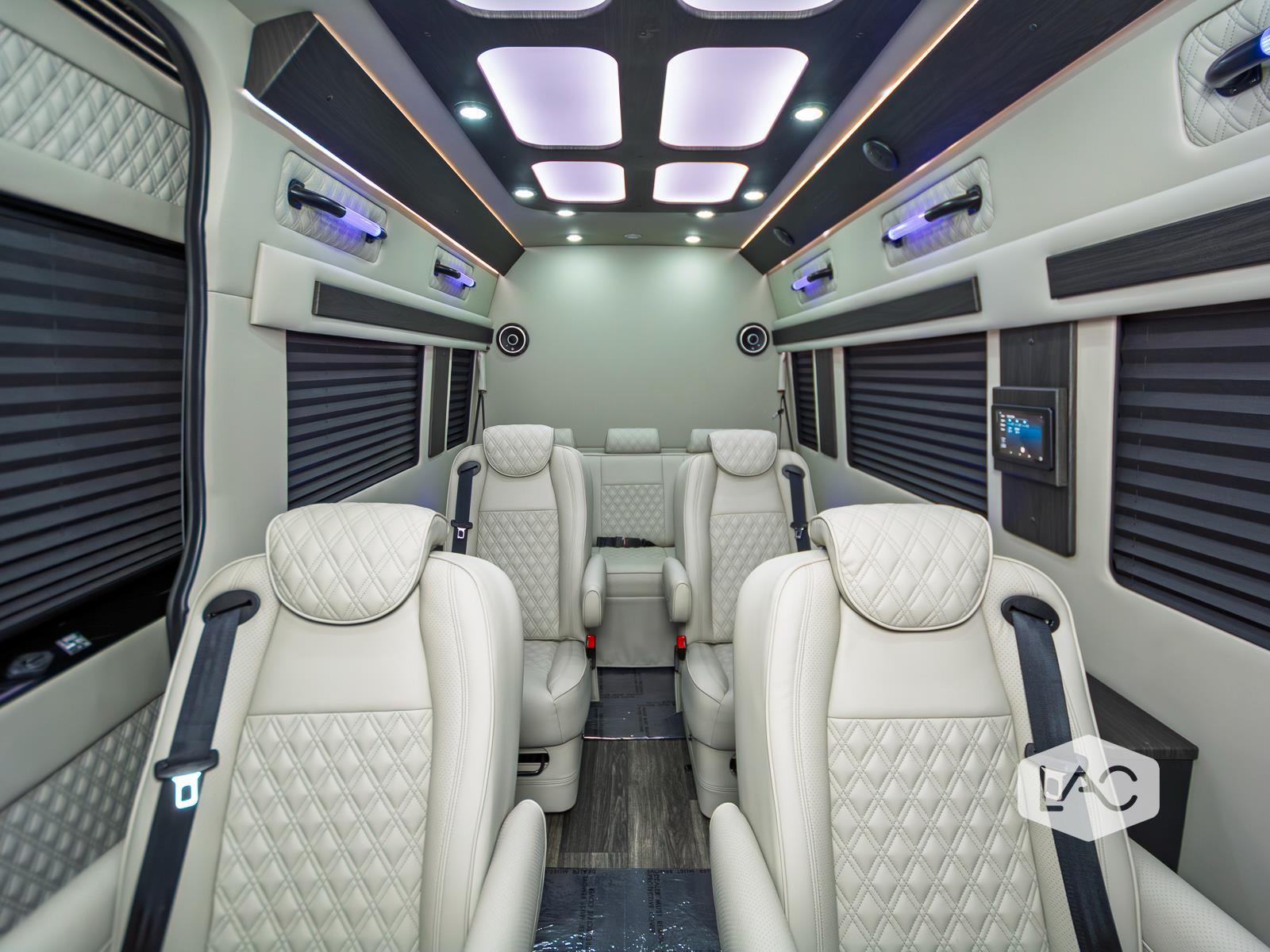 2024 Mercedes Benz Sprinter 3500 photo 2