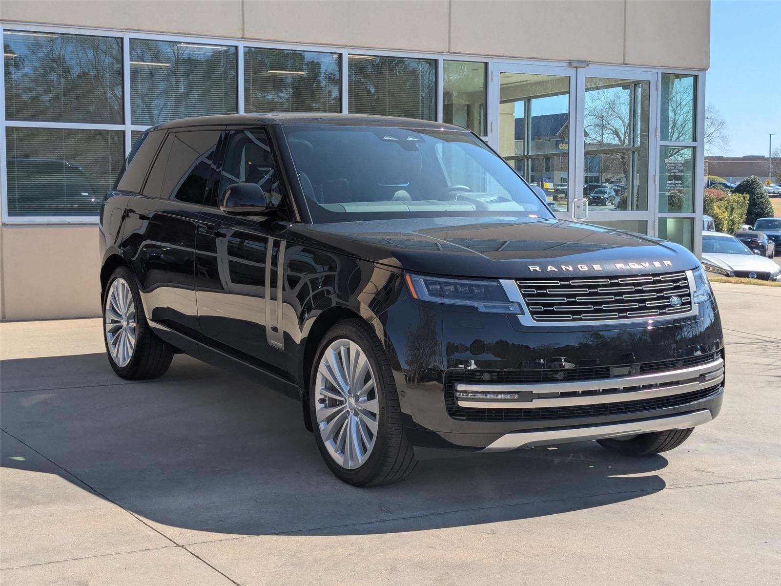 2025 Land Rover Range Rover Autobiography photo 3