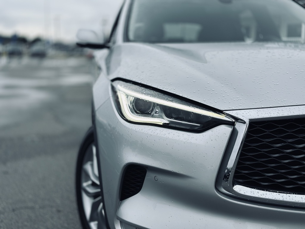 2021 Infiniti QX50 Essential photo 10