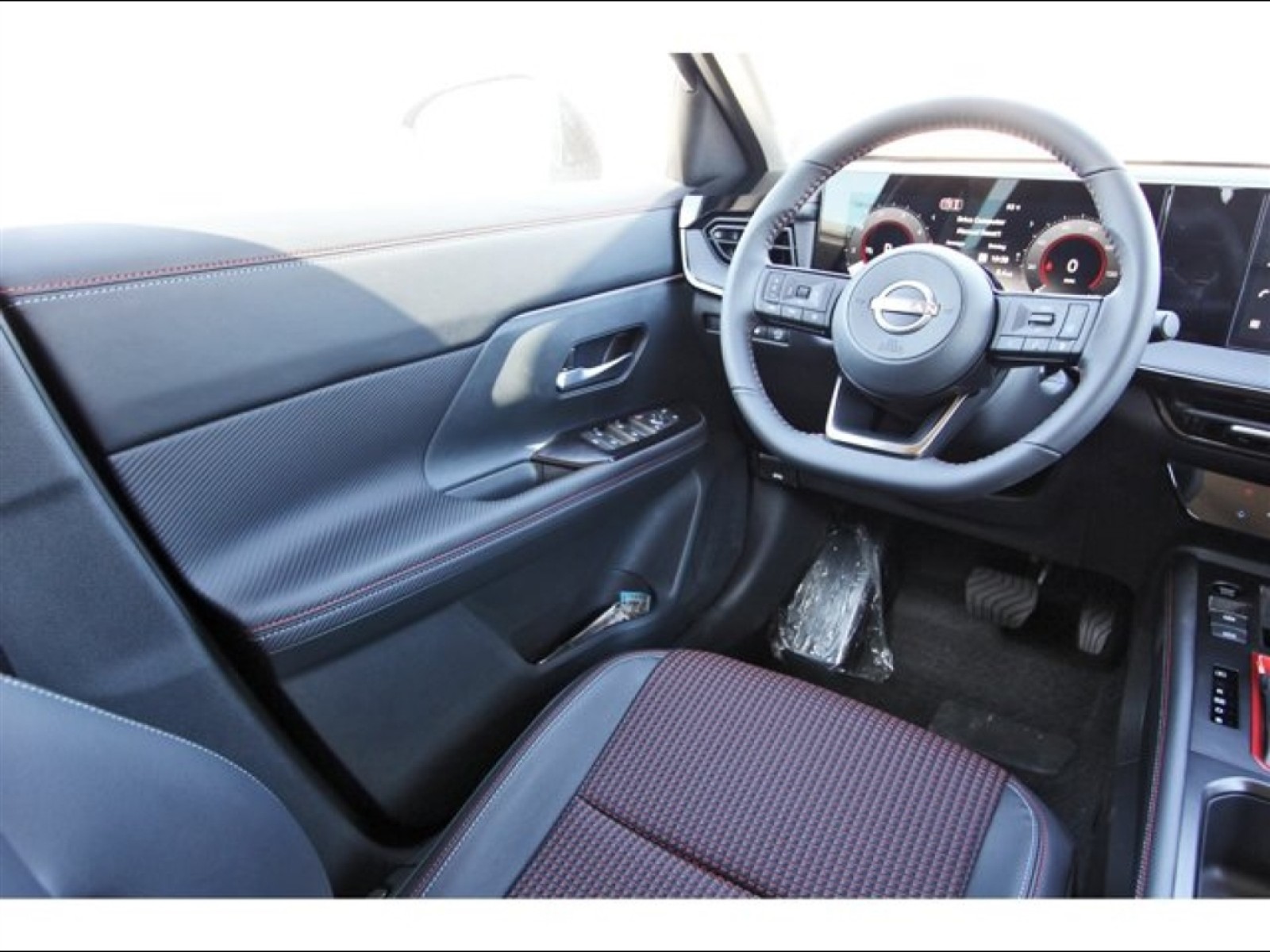 2026 Nissan Kicks SR Blue at Robbins Nissan