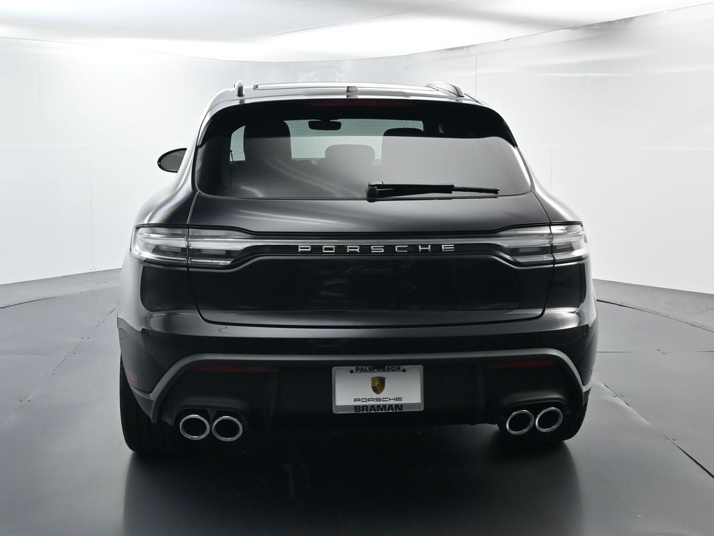 2026 Porsche Macan S photo 13