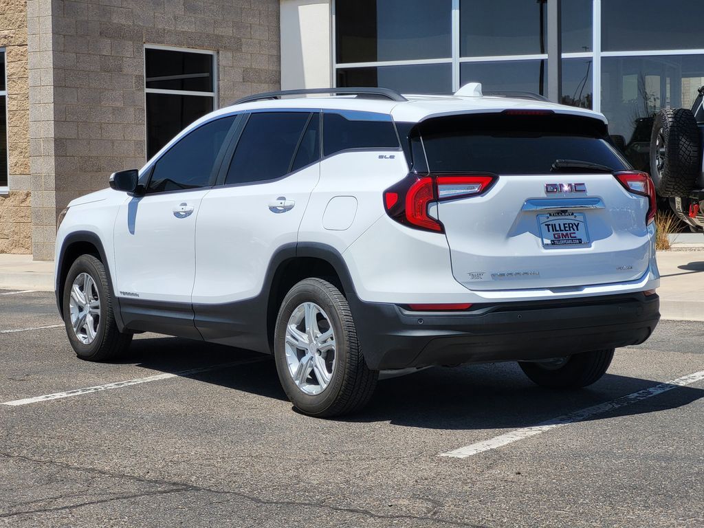 2023 Gmc Terrain SLE photo 5