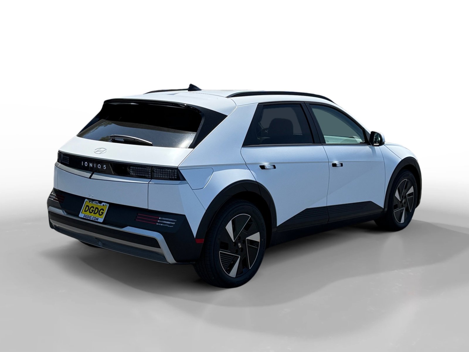 2025 Hyundai Ioniq 5 SEL photo 5
