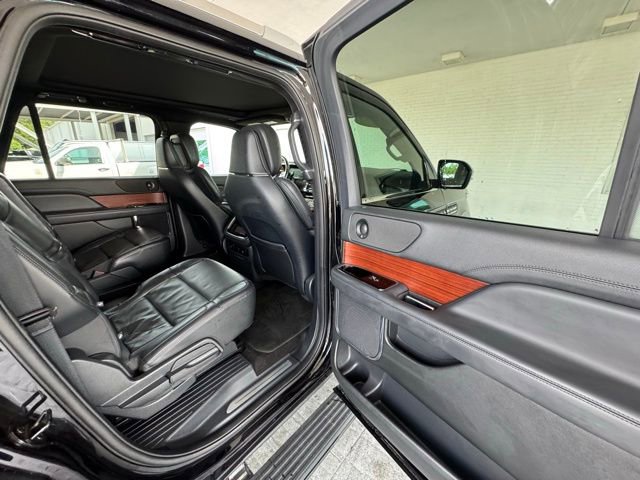 2023 Lincoln Navigator L Reserve photo 23
