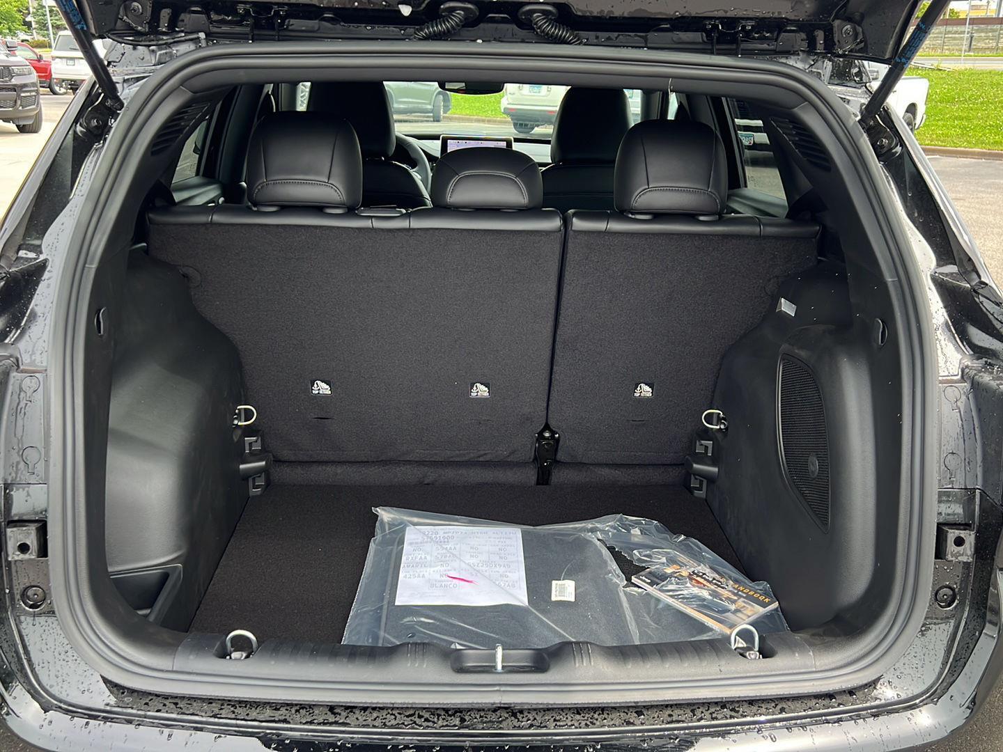 2025 Jeep Compass Limited photo 18