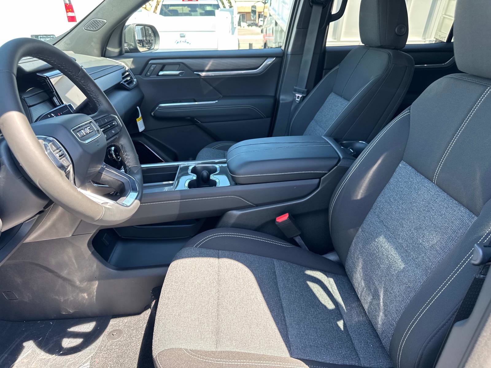 2026 Gmc Acadia Elevation photo 18
