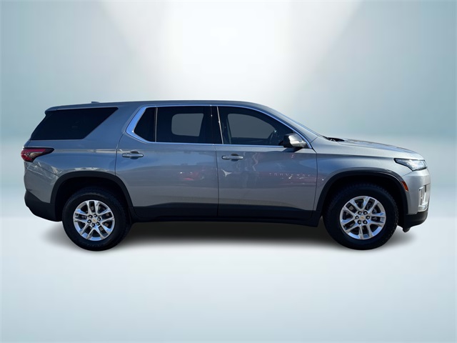 2023 Chevrolet Traverse LS photo 5
